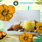 Ayurveda-Rezepte Goldene Kurkuma-Latte für nahrhaftes Wohlbefinden im November